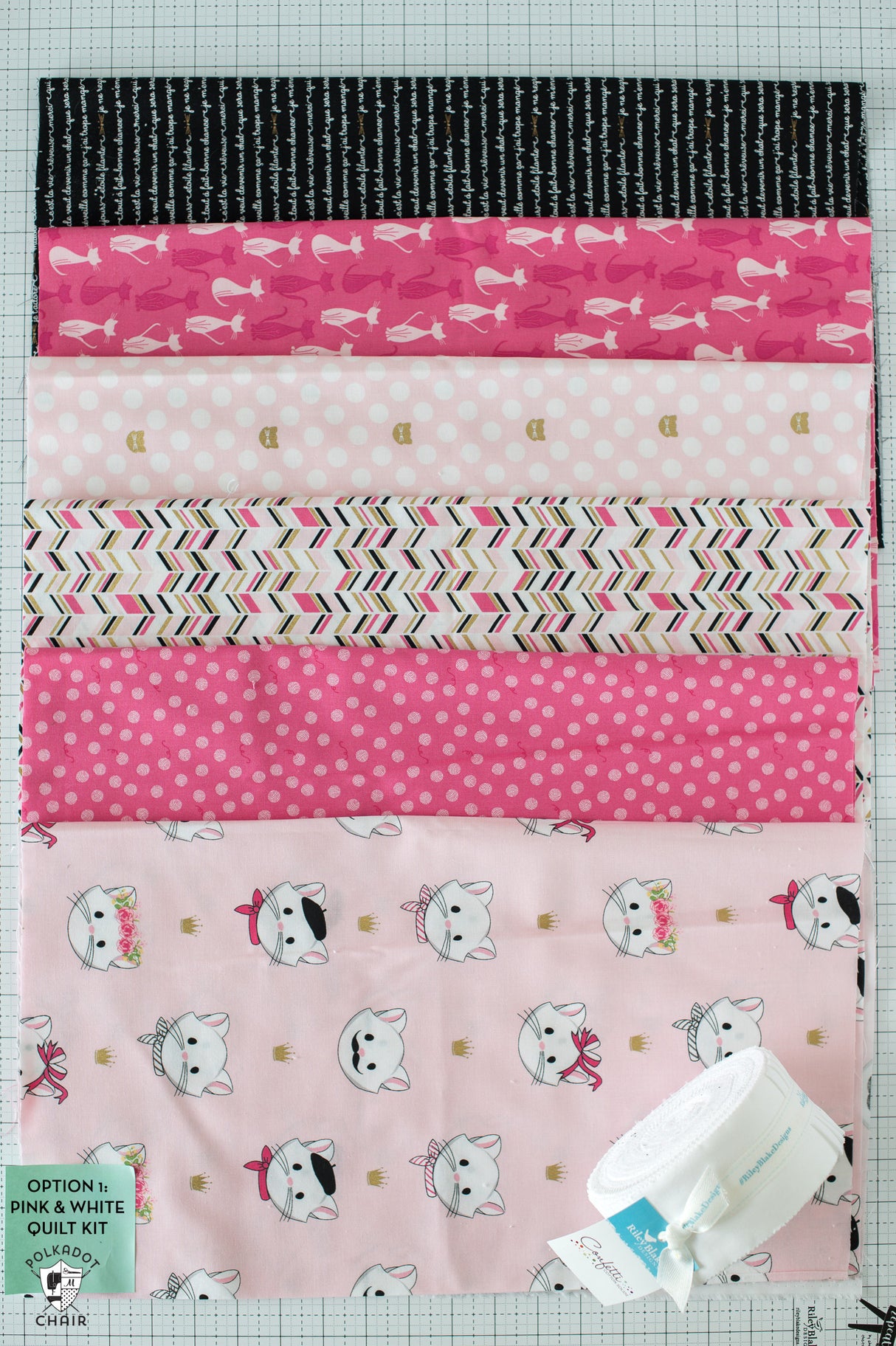 Cat Dash Quilt Kit: Fabric & Pattern