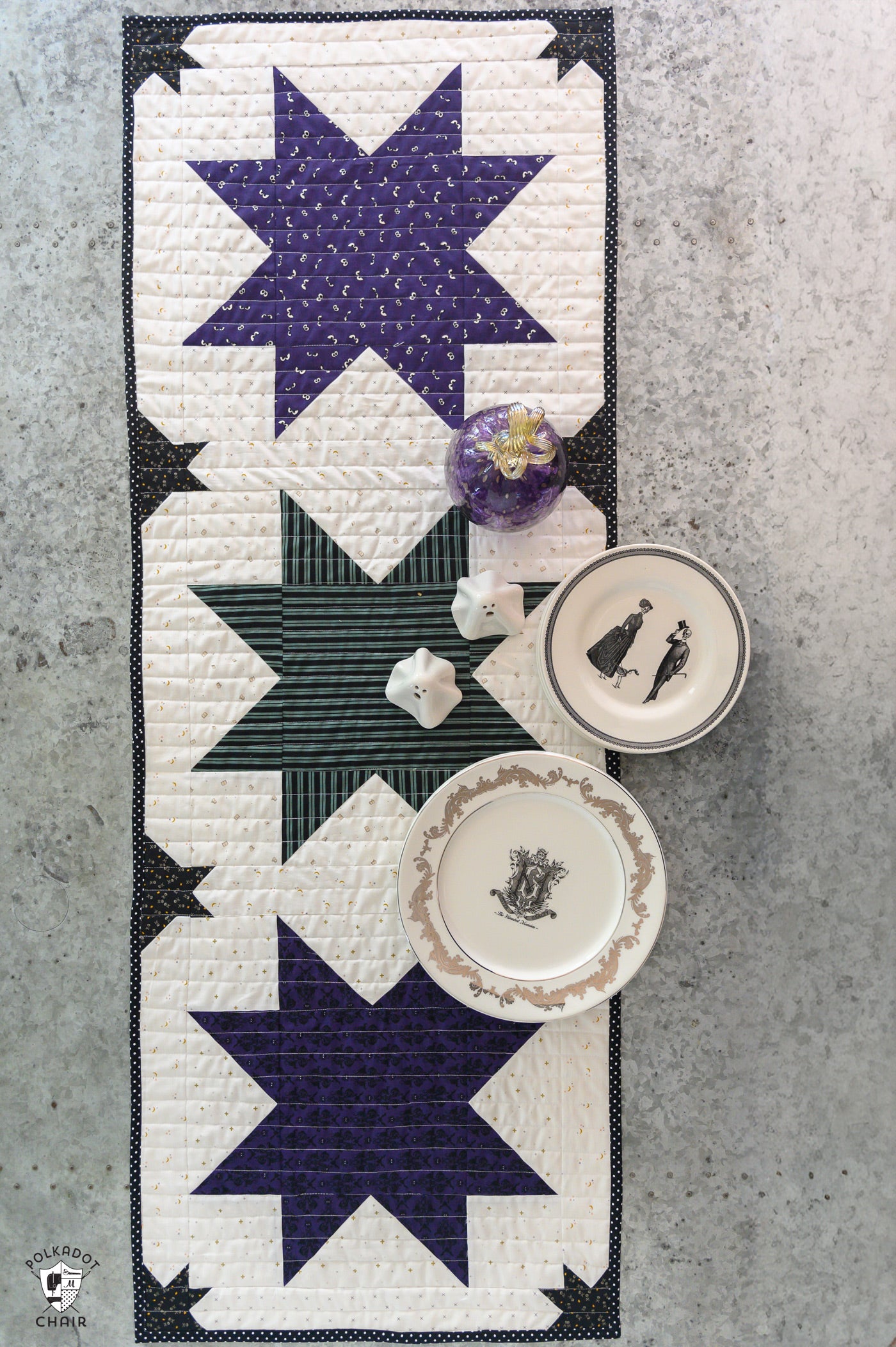 Bitty Bats and Stars Halloween Quilt Pattern with Table Runner Instructions | Printed Pattern
