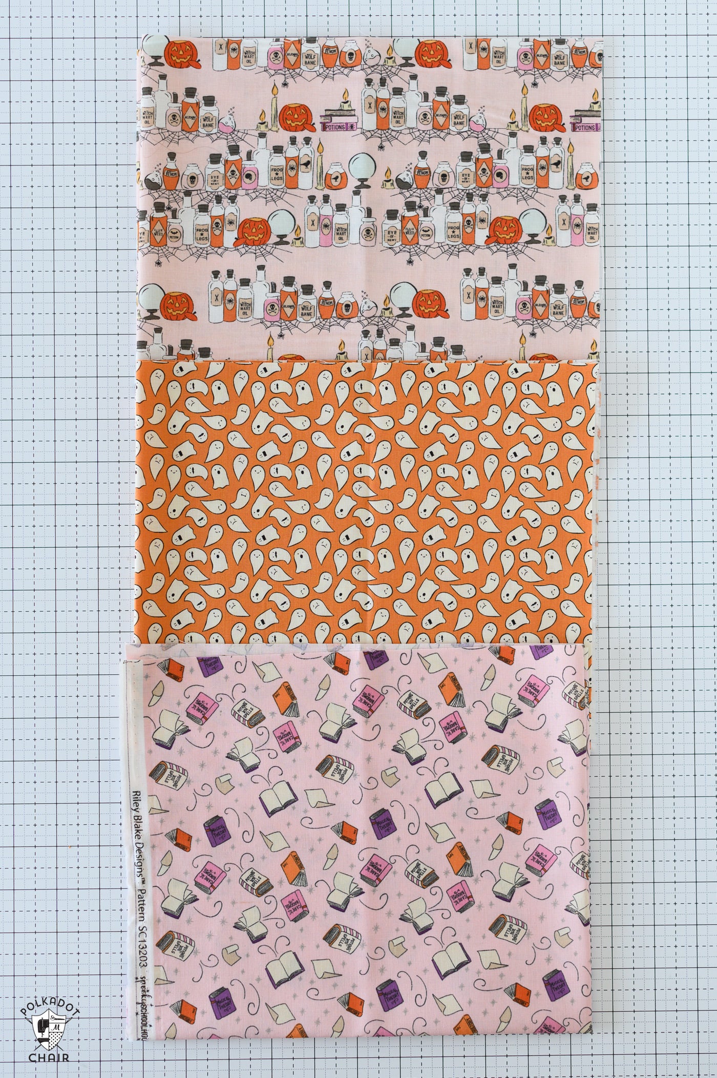 Bitty Bats and Stars Quilted Halloween Table Runner Kit; Fabric & Quilt Pattern