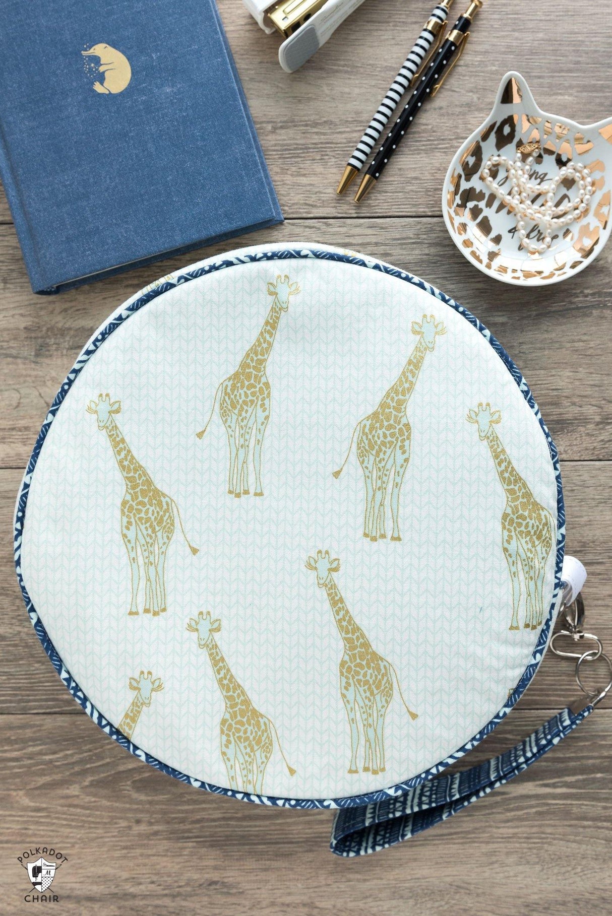 Alice Bag Circle Purse Sewing Pattern | Printed Pattern