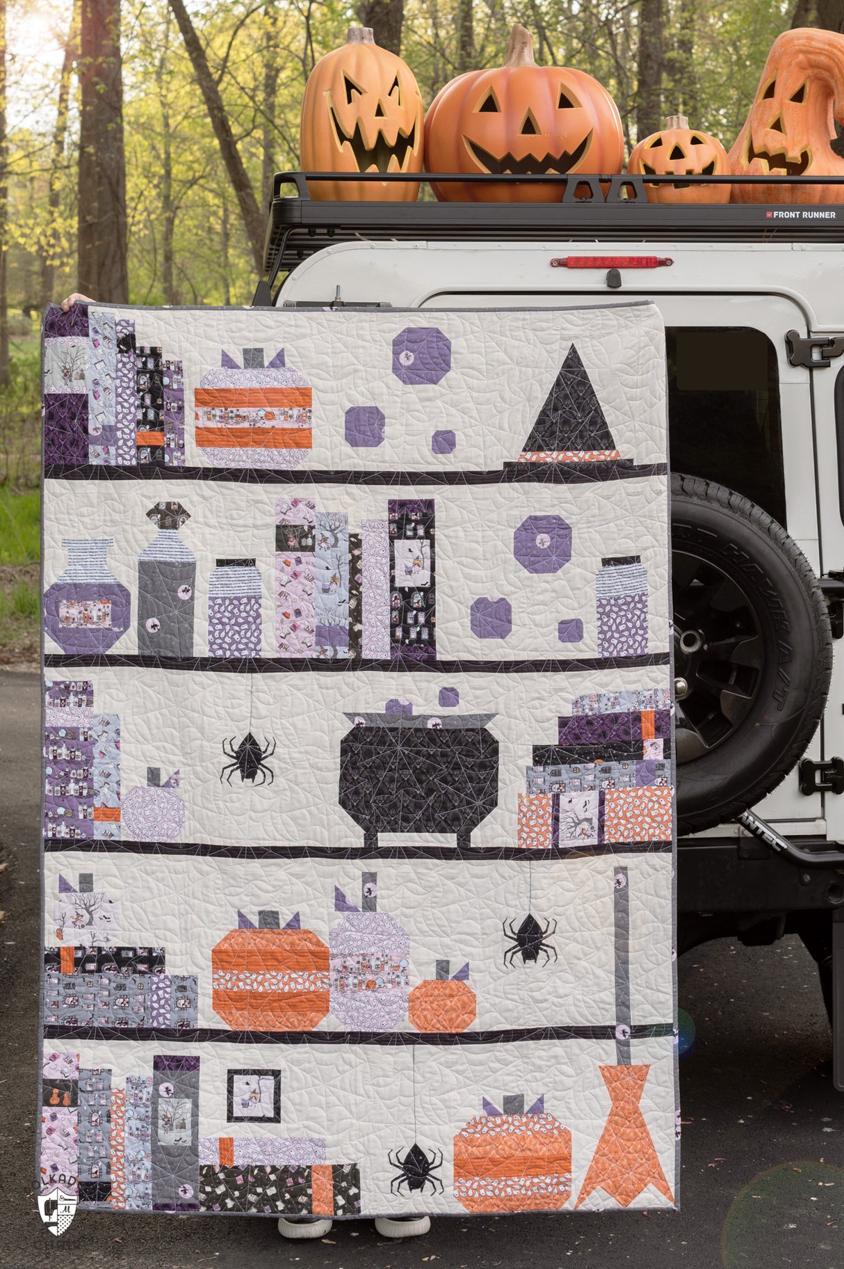 Spooky Shelfie Halloween Quilt Pattern | Printed Pattern
