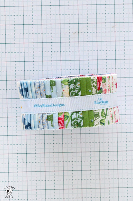 Bluegrass Charm Fabric 2 1/2" Precut Roll;  Rolie Polie