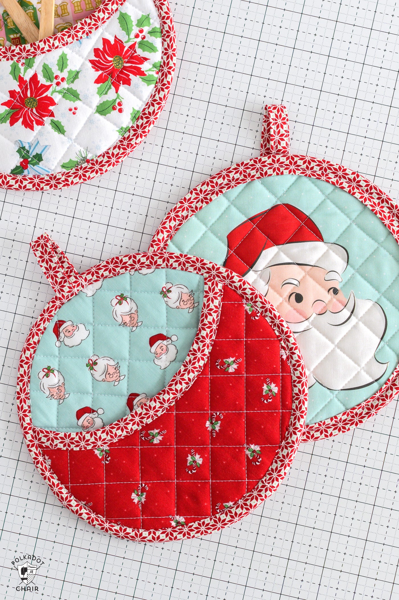 Claus and Co Christmas Potholder Kits Includes Fabric & Pattern