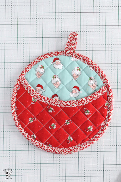 Claus and Co Christmas Potholder Kits Includes Fabric & Pattern
