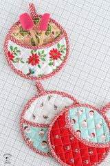 Claus and Co Christmas Potholder Kits Includes Fabric & Pattern