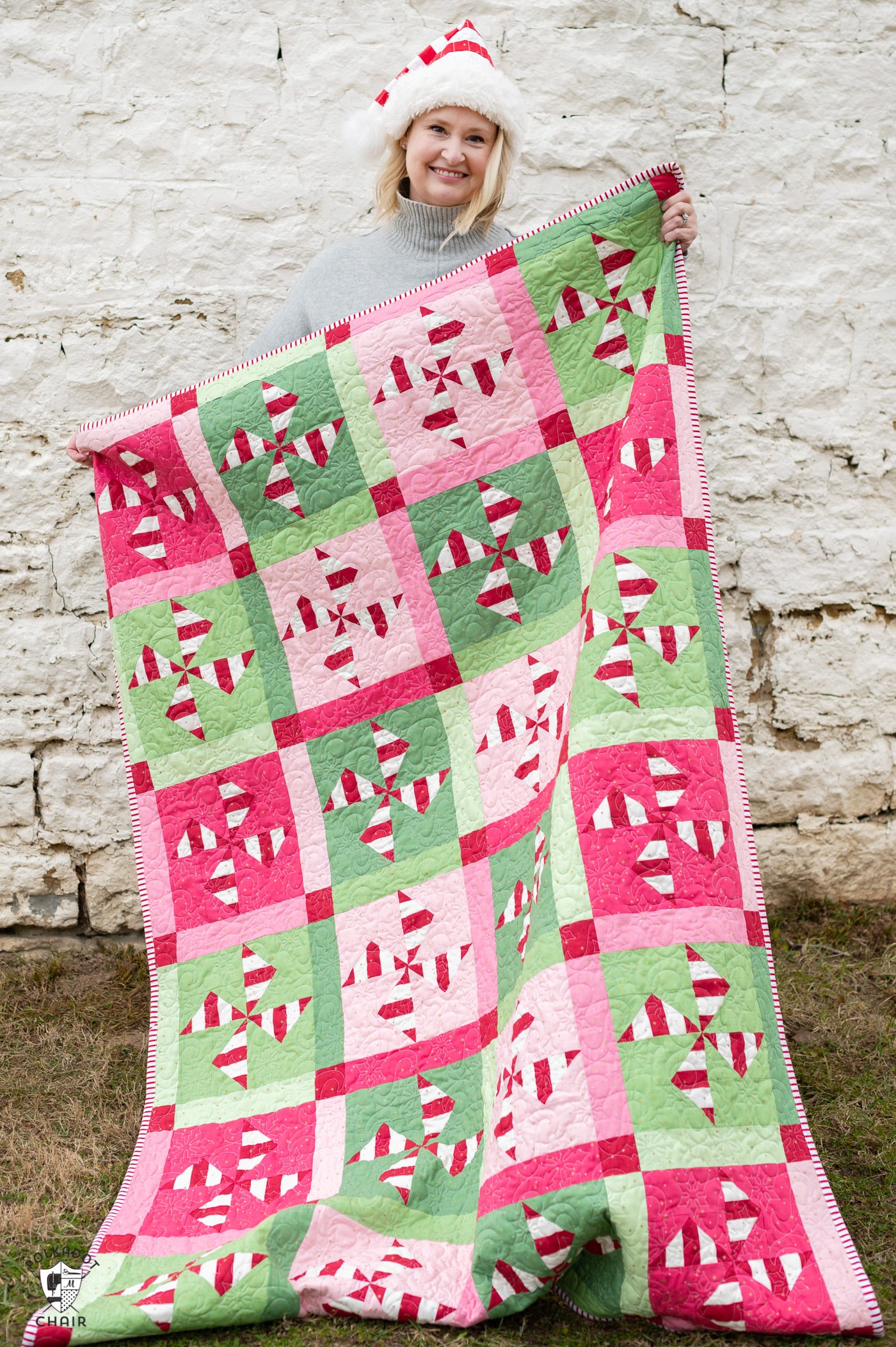 Sparkler Swirl Christmas & Holiday Quilt Pattern | Digital PDF Quilt Pattern