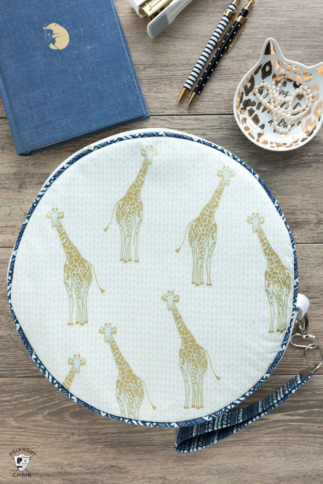 Alice Bag Circle Purse Sewing Pattern | Printed Pattern