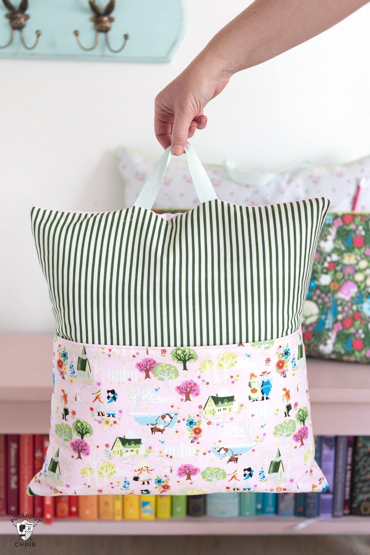 Reading Pocket Book Pillow | PRINTED Sewing Pattern - Polka Dot Chair Patterns by Melissa Mortenson